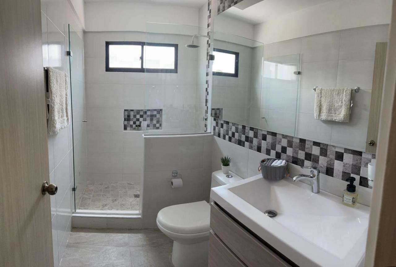 Apartasuites Mardini Картахена Экстерьер фото